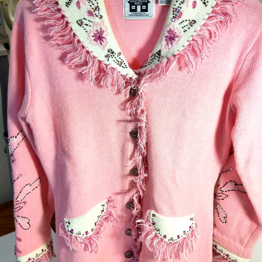 VTG Storybook Knit Cardigan xs pink with white has beads and embroidery